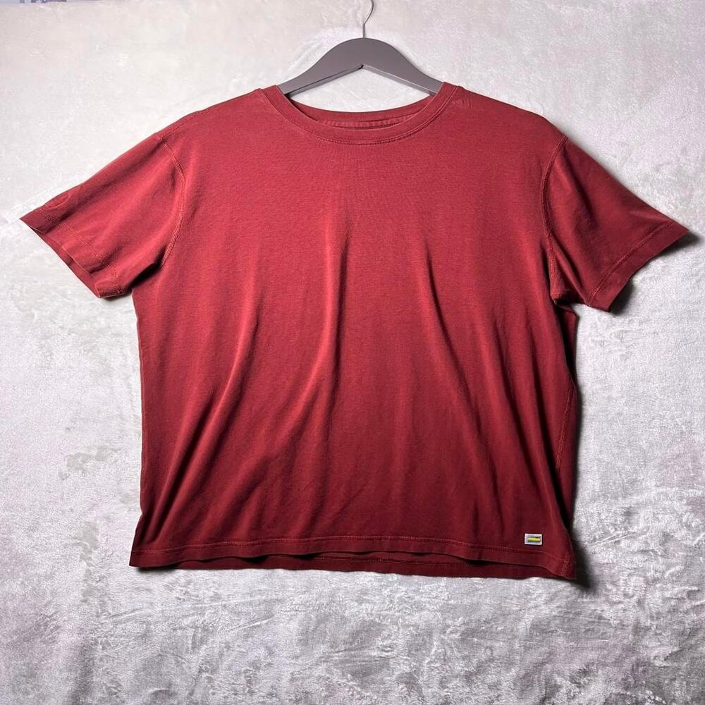 Vuori Tuvalu Tee T-Shirt Mens XL Luxury Burgandy Pima Cotton Performance Stretch